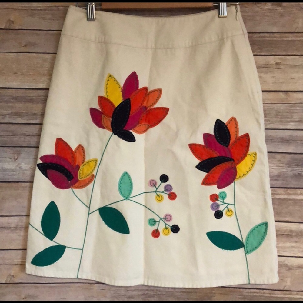 Boden Cream A-Line Skirt with Colorful Floral Appliqué